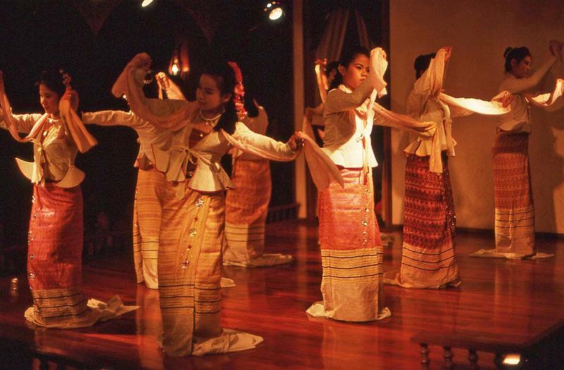 WT 0800 127-29 Thailand.jpg